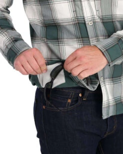 Simms Mens Guide Flannel -Simms simms ms guide flannel 34348.1680352252
